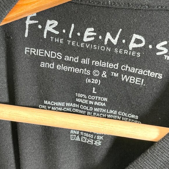 Friends Central Perk Cafe T-Shirt LARGE Long Sleeve Unisex 100% Cotton NEW - Picture 6 of 7